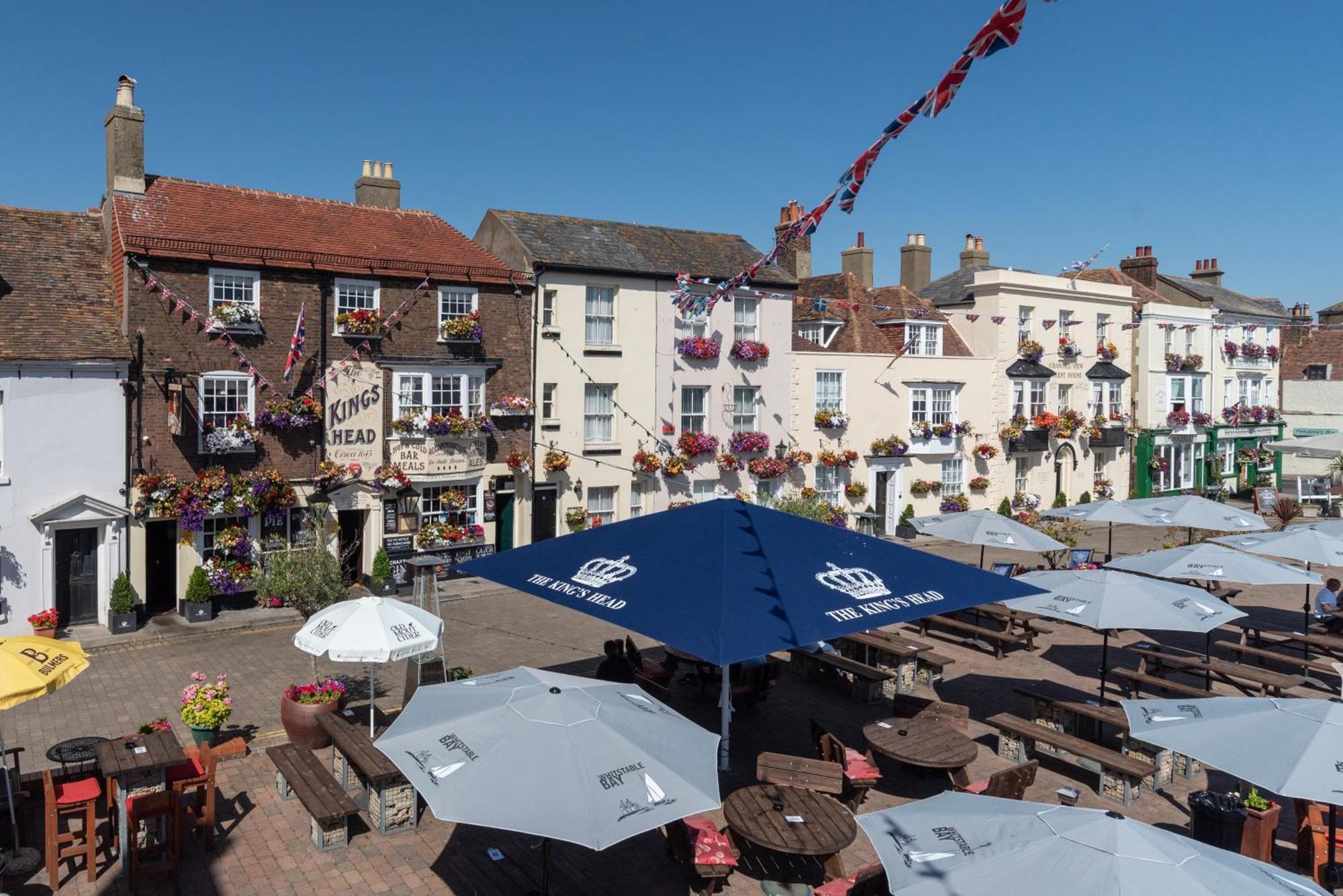 ディール The Kings Head Bed & Breakfast エクステリア 写真