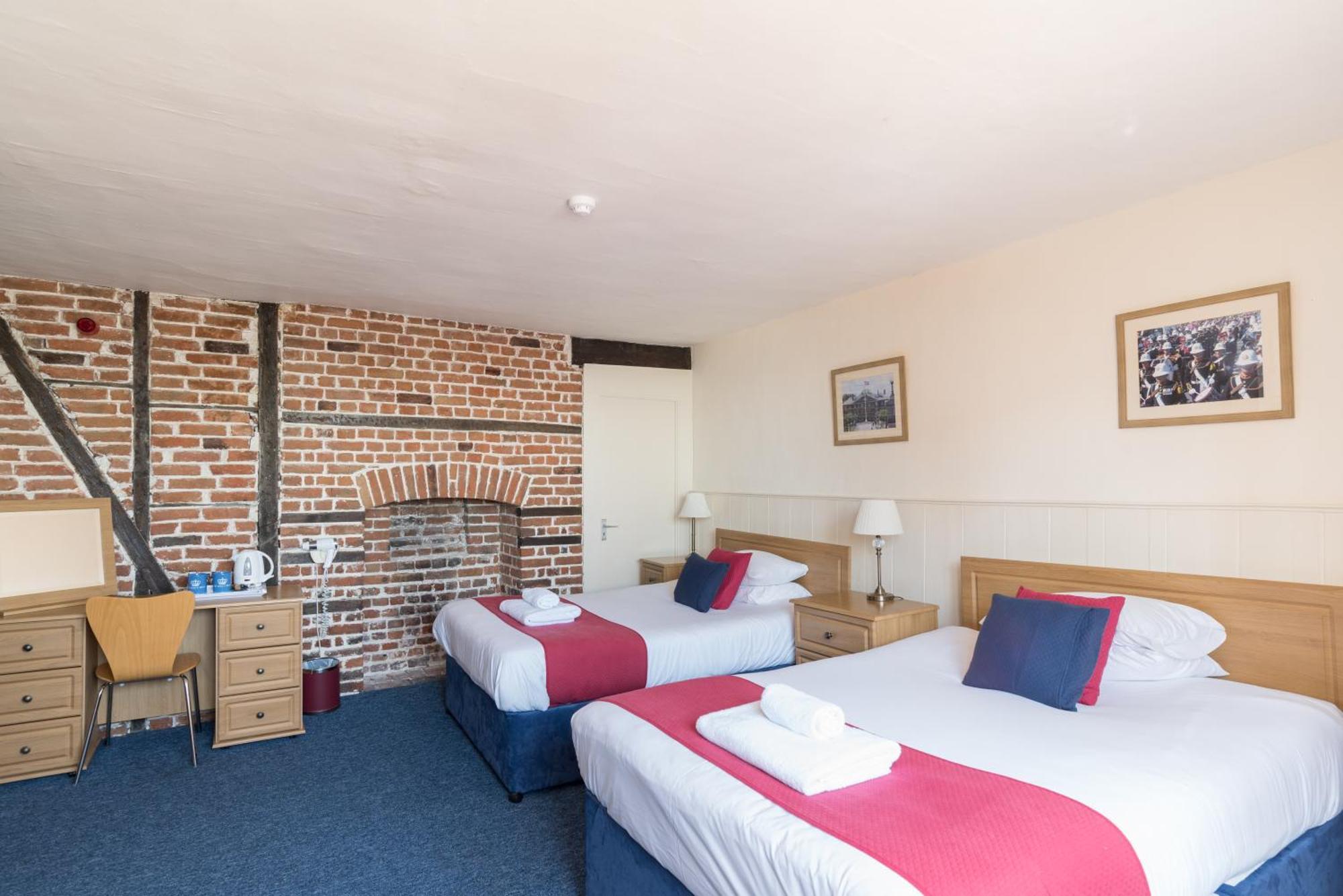 ディール The Kings Head Bed & Breakfast エクステリア 写真
